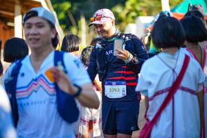 BIB: 2393, 
                            <button type="button" onclick="openModal(19098196)" class="btn btn-primary btn-sm float-right btn-popup" data-toggle="modal" data-target=".modal-high-quality">
                        <i class="fas fa-shopping-cart"></i> Add to Cart
                    </button>
                                            <button type="button" onclick="isThisMe(19098196, true)" class="btn btn-success btn-sm float-right btn-popup btn-isme hidden" data-toggle="tooltip" data-placement="bottom" title="นี่คือรูปของคุณใช่ไหม คลิกที่นี่เพื่อเอาเข้าอัลบั้ม">
                        <i class="fas fa-plus"></i> Add to album
                    </button>
                    <button type="button" onclick="isThisMe(19098196, false)" class="btn btn-warning btn-sm float-right btn-popup btn-isnotme hidden">
                        <i class="fas fa-ban"></i> Remove from album
                    </button>