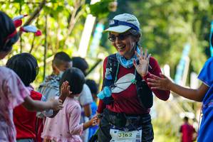 BIB: 3162
                            <button type="button" onclick="openModal(19116423)" class="btn btn-primary btn-sm float-right btn-popup" data-toggle="modal" data-target=".modal-high-quality">
                        <i class="fas fa-shopping-cart"></i> Add to Cart
                    </button>
                                            <button type="button" onclick="isThisMe(19116423, true)" class="btn btn-success btn-sm float-right btn-popup btn-isme hidden" data-toggle="tooltip" data-placement="bottom" title="นี่คือรูปของคุณใช่ไหม คลิกที่นี่เพื่อเอาเข้าอัลบั้ม">
                        <i class="fas fa-plus"></i> Add to album
                    </button>
                    <button type="button" onclick="isThisMe(19116423, false)" class="btn btn-warning btn-sm float-right btn-popup btn-isnotme hidden">
                        <i class="fas fa-ban"></i> Remove from album
                    </button>