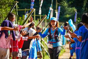 BIB: 1295, 102
                            <button type="button" onclick="openModal(19110315)" class="btn btn-primary btn-sm float-right btn-popup" data-toggle="modal" data-target=".modal-high-quality">
                        <i class="fas fa-shopping-cart"></i> Add to Cart
                    </button>
                                            <button type="button" onclick="isThisMe(19110315, true)" class="btn btn-success btn-sm float-right btn-popup btn-isme hidden" data-toggle="tooltip" data-placement="bottom" title="นี่คือรูปของคุณใช่ไหม คลิกที่นี่เพื่อเอาเข้าอัลบั้ม">
                        <i class="fas fa-plus"></i> Add to album
                    </button>
                    <button type="button" onclick="isThisMe(19110315, false)" class="btn btn-warning btn-sm float-right btn-popup btn-isnotme hidden">
                        <i class="fas fa-ban"></i> Remove from album
                    </button>