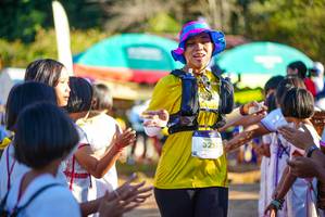 BIB: 3253
                            <button type="button" onclick="openModal(19097952)" class="btn btn-primary btn-sm float-right btn-popup" data-toggle="modal" data-target=".modal-high-quality">
                        <i class="fas fa-shopping-cart"></i> Add to Cart
                    </button>
                                            <button type="button" onclick="isThisMe(19097952, true)" class="btn btn-success btn-sm float-right btn-popup btn-isme hidden" data-toggle="tooltip" data-placement="bottom" title="นี่คือรูปของคุณใช่ไหม คลิกที่นี่เพื่อเอาเข้าอัลบั้ม">
                        <i class="fas fa-plus"></i> Add to album
                    </button>
                    <button type="button" onclick="isThisMe(19097952, false)" class="btn btn-warning btn-sm float-right btn-popup btn-isnotme hidden">
                        <i class="fas fa-ban"></i> Remove from album
                    </button>