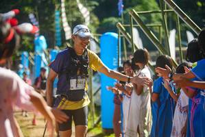 BIB: 083, 004
                            <button type="button" onclick="openModal(19113562)" class="btn btn-primary btn-sm float-right btn-popup" data-toggle="modal" data-target=".modal-high-quality">
                        <i class="fas fa-shopping-cart"></i> Add to Cart
                    </button>
                                            <button type="button" onclick="isThisMe(19113562, true)" class="btn btn-success btn-sm float-right btn-popup btn-isme hidden" data-toggle="tooltip" data-placement="bottom" title="นี่คือรูปของคุณใช่ไหม คลิกที่นี่เพื่อเอาเข้าอัลบั้ม">
                        <i class="fas fa-plus"></i> Add to album
                    </button>
                    <button type="button" onclick="isThisMe(19113562, false)" class="btn btn-warning btn-sm float-right btn-popup btn-isnotme hidden">
                        <i class="fas fa-ban"></i> Remove from album
                    </button>