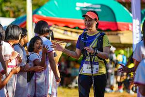 BIB: 3302
                            <button type="button" onclick="openModal(19105699)" class="btn btn-primary btn-sm float-right btn-popup" data-toggle="modal" data-target=".modal-high-quality">
                        <i class="fas fa-shopping-cart"></i> Add to Cart
                    </button>
                                            <button type="button" onclick="isThisMe(19105699, true)" class="btn btn-success btn-sm float-right btn-popup btn-isme hidden" data-toggle="tooltip" data-placement="bottom" title="นี่คือรูปของคุณใช่ไหม คลิกที่นี่เพื่อเอาเข้าอัลบั้ม">
                        <i class="fas fa-plus"></i> Add to album
                    </button>
                    <button type="button" onclick="isThisMe(19105699, false)" class="btn btn-warning btn-sm float-right btn-popup btn-isnotme hidden">
                        <i class="fas fa-ban"></i> Remove from album
                    </button>