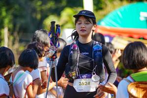 BIB: 2624
                            <button type="button" onclick="openModal(19105408)" class="btn btn-primary btn-sm float-right btn-popup" data-toggle="modal" data-target=".modal-high-quality">
                        <i class="fas fa-shopping-cart"></i> Add to Cart
                    </button>
                                            <button type="button" onclick="isThisMe(19105408, true)" class="btn btn-success btn-sm float-right btn-popup btn-isme hidden" data-toggle="tooltip" data-placement="bottom" title="นี่คือรูปของคุณใช่ไหม คลิกที่นี่เพื่อเอาเข้าอัลบั้ม">
                        <i class="fas fa-plus"></i> Add to album
                    </button>
                    <button type="button" onclick="isThisMe(19105408, false)" class="btn btn-warning btn-sm float-right btn-popup btn-isnotme hidden">
                        <i class="fas fa-ban"></i> Remove from album
                    </button>