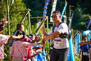 BIB: 1204, 
                            <button type="button" onclick="openModal(19107776)" class="btn btn-primary btn-sm float-right btn-popup" data-toggle="modal" data-target=".modal-high-quality">
                        <i class="fas fa-shopping-cart"></i> Add to Cart
                    </button>
                                            <button type="button" onclick="isThisMe(19107776, true)" class="btn btn-success btn-sm float-right btn-popup btn-isme hidden" data-toggle="tooltip" data-placement="bottom" title="นี่คือรูปของคุณใช่ไหม คลิกที่นี่เพื่อเอาเข้าอัลบั้ม">
                        <i class="fas fa-plus"></i> Add to album
                    </button>
                    <button type="button" onclick="isThisMe(19107776, false)" class="btn btn-warning btn-sm float-right btn-popup btn-isnotme hidden">
                        <i class="fas fa-ban"></i> Remove from album
                    </button>