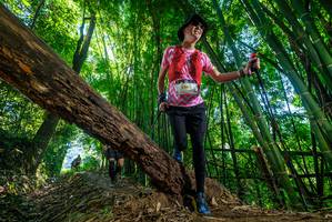 BIB: 1922
                            <button type="button" onclick="openModal(19056949)" class="btn btn-primary btn-sm float-right btn-popup" data-toggle="modal" data-target=".modal-high-quality">
                        <i class="fas fa-shopping-cart"></i> Add to Cart
                    </button>
                                            <button type="button" onclick="isThisMe(19056949, true)" class="btn btn-success btn-sm float-right btn-popup btn-isme hidden" data-toggle="tooltip" data-placement="bottom" title="นี่คือรูปของคุณใช่ไหม คลิกที่นี่เพื่อเอาเข้าอัลบั้ม">
                        <i class="fas fa-plus"></i> Add to album
                    </button>
                    <button type="button" onclick="isThisMe(19056949, false)" class="btn btn-warning btn-sm float-right btn-popup btn-isnotme hidden">
                        <i class="fas fa-ban"></i> Remove from album
                    </button>