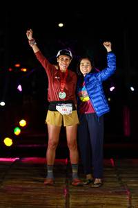 BIB: 141
                            <button type="button" onclick="openModal(19176256)" class="btn btn-primary btn-sm float-right btn-popup" data-toggle="modal" data-target=".modal-high-quality">
                        <i class="fas fa-shopping-cart"></i> Add to Cart
                    </button>
                                            <button type="button" onclick="isThisMe(19176256, true)" class="btn btn-success btn-sm float-right btn-popup btn-isme hidden" data-toggle="tooltip" data-placement="bottom" title="นี่คือรูปของคุณใช่ไหม คลิกที่นี่เพื่อเอาเข้าอัลบั้ม">
                        <i class="fas fa-plus"></i> Add to album
                    </button>
                    <button type="button" onclick="isThisMe(19176256, false)" class="btn btn-warning btn-sm float-right btn-popup btn-isnotme hidden">
                        <i class="fas fa-ban"></i> Remove from album
                    </button>