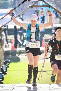 BIB: 22222, 9385, 2042, 
                            <button type="button" onclick="openModal(19291261)" class="btn btn-primary btn-sm float-right btn-popup" data-toggle="modal" data-target=".modal-high-quality">
                        <i class="fas fa-shopping-cart"></i> Add to Cart
                    </button>
                                            <button type="button" onclick="isThisMe(19291261, true)" class="btn btn-success btn-sm float-right btn-popup btn-isme hidden" data-toggle="tooltip" data-placement="bottom" title="นี่คือรูปของคุณใช่ไหม คลิกที่นี่เพื่อเอาเข้าอัลบั้ม">
                        <i class="fas fa-plus"></i> Add to album
                    </button>
                    <button type="button" onclick="isThisMe(19291261, false)" class="btn btn-warning btn-sm float-right btn-popup btn-isnotme hidden">
                        <i class="fas fa-ban"></i> Remove from album
                    </button>