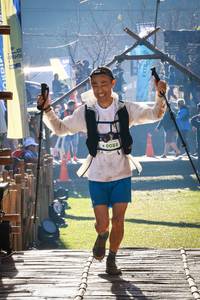 BIB: 8806
                            <button type="button" onclick="openModal(19290147)" class="btn btn-primary btn-sm float-right btn-popup" data-toggle="modal" data-target=".modal-high-quality">
                        <i class="fas fa-shopping-cart"></i> Add to Cart
                    </button>
                                            <button type="button" onclick="isThisMe(19290147, true)" class="btn btn-success btn-sm float-right btn-popup btn-isme hidden" data-toggle="tooltip" data-placement="bottom" title="นี่คือรูปของคุณใช่ไหม คลิกที่นี่เพื่อเอาเข้าอัลบั้ม">
                        <i class="fas fa-plus"></i> Add to album
                    </button>
                    <button type="button" onclick="isThisMe(19290147, false)" class="btn btn-warning btn-sm float-right btn-popup btn-isnotme hidden">
                        <i class="fas fa-ban"></i> Remove from album
                    </button>