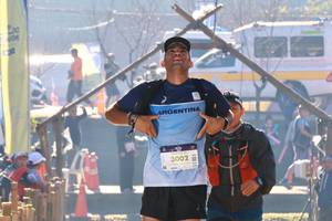 BIB: 200, 3002
                            <button type="button" onclick="openModal(19181437)" class="btn btn-primary btn-sm float-right btn-popup" data-toggle="modal" data-target=".modal-high-quality">
                        <i class="fas fa-shopping-cart"></i> Add to Cart
                    </button>
                                            <button type="button" onclick="isThisMe(19181437, true)" class="btn btn-success btn-sm float-right btn-popup btn-isme hidden" data-toggle="tooltip" data-placement="bottom" title="นี่คือรูปของคุณใช่ไหม คลิกที่นี่เพื่อเอาเข้าอัลบั้ม">
                        <i class="fas fa-plus"></i> Add to album
                    </button>
                    <button type="button" onclick="isThisMe(19181437, false)" class="btn btn-warning btn-sm float-right btn-popup btn-isnotme hidden">
                        <i class="fas fa-ban"></i> Remove from album
                    </button>