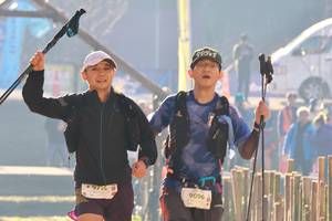 BIB: 9096
                            <button type="button" onclick="openModal(19180942)" class="btn btn-primary btn-sm float-right btn-popup" data-toggle="modal" data-target=".modal-high-quality">
                        <i class="fas fa-shopping-cart"></i> Add to Cart
                    </button>
                                            <button type="button" onclick="isThisMe(19180942, true)" class="btn btn-success btn-sm float-right btn-popup btn-isme hidden" data-toggle="tooltip" data-placement="bottom" title="นี่คือรูปของคุณใช่ไหม คลิกที่นี่เพื่อเอาเข้าอัลบั้ม">
                        <i class="fas fa-plus"></i> Add to album
                    </button>
                    <button type="button" onclick="isThisMe(19180942, false)" class="btn btn-warning btn-sm float-right btn-popup btn-isnotme hidden">
                        <i class="fas fa-ban"></i> Remove from album
                    </button>