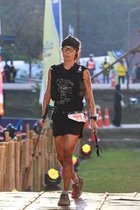 BIB: 075
                            <button type="button" onclick="openModal(19180652)" class="btn btn-primary btn-sm float-right btn-popup" data-toggle="modal" data-target=".modal-high-quality">
                        <i class="fas fa-shopping-cart"></i> Add to Cart
                    </button>
                                            <button type="button" onclick="isThisMe(19180652, true)" class="btn btn-success btn-sm float-right btn-popup btn-isme hidden" data-toggle="tooltip" data-placement="bottom" title="นี่คือรูปของคุณใช่ไหม คลิกที่นี่เพื่อเอาเข้าอัลบั้ม">
                        <i class="fas fa-plus"></i> Add to album
                    </button>
                    <button type="button" onclick="isThisMe(19180652, false)" class="btn btn-warning btn-sm float-right btn-popup btn-isnotme hidden">
                        <i class="fas fa-ban"></i> Remove from album
                    </button>