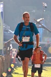 BIB: 100, 9735
                            <button type="button" onclick="openModal(19180895)" class="btn btn-primary btn-sm float-right btn-popup" data-toggle="modal" data-target=".modal-high-quality">
                        <i class="fas fa-shopping-cart"></i> Add to Cart
                    </button>
                                            <button type="button" onclick="isThisMe(19180895, true)" class="btn btn-success btn-sm float-right btn-popup btn-isme hidden" data-toggle="tooltip" data-placement="bottom" title="นี่คือรูปของคุณใช่ไหม คลิกที่นี่เพื่อเอาเข้าอัลบั้ม">
                        <i class="fas fa-plus"></i> Add to album
                    </button>
                    <button type="button" onclick="isThisMe(19180895, false)" class="btn btn-warning btn-sm float-right btn-popup btn-isnotme hidden">
                        <i class="fas fa-ban"></i> Remove from album
                    </button>