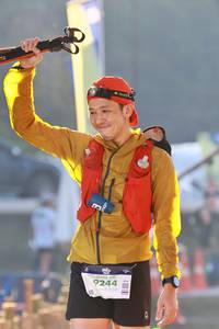 BIB: 9244
                            <button type="button" onclick="openModal(19180738)" class="btn btn-primary btn-sm float-right btn-popup" data-toggle="modal" data-target=".modal-high-quality">
                        <i class="fas fa-shopping-cart"></i> Add to Cart
                    </button>
                                            <button type="button" onclick="isThisMe(19180738, true)" class="btn btn-success btn-sm float-right btn-popup btn-isme hidden" data-toggle="tooltip" data-placement="bottom" title="นี่คือรูปของคุณใช่ไหม คลิกที่นี่เพื่อเอาเข้าอัลบั้ม">
                        <i class="fas fa-plus"></i> Add to album
                    </button>
                    <button type="button" onclick="isThisMe(19180738, false)" class="btn btn-warning btn-sm float-right btn-popup btn-isnotme hidden">
                        <i class="fas fa-ban"></i> Remove from album
                    </button>