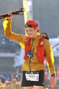 BIB: 100, 9244
                            <button type="button" onclick="openModal(19180748)" class="btn btn-primary btn-sm float-right btn-popup" data-toggle="modal" data-target=".modal-high-quality">
                        <i class="fas fa-shopping-cart"></i> Add to Cart
                    </button>
                                            <button type="button" onclick="isThisMe(19180748, true)" class="btn btn-success btn-sm float-right btn-popup btn-isme hidden" data-toggle="tooltip" data-placement="bottom" title="นี่คือรูปของคุณใช่ไหม คลิกที่นี่เพื่อเอาเข้าอัลบั้ม">
                        <i class="fas fa-plus"></i> Add to album
                    </button>
                    <button type="button" onclick="isThisMe(19180748, false)" class="btn btn-warning btn-sm float-right btn-popup btn-isnotme hidden">
                        <i class="fas fa-ban"></i> Remove from album
                    </button>