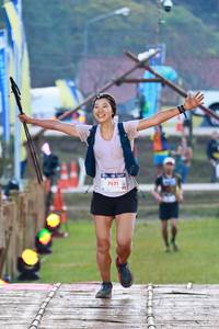 BIB: 7421, 
                            <button type="button" onclick="openModal(19180267)" class="btn btn-primary btn-sm float-right btn-popup" data-toggle="modal" data-target=".modal-high-quality">
                        <i class="fas fa-shopping-cart"></i> Add to Cart
                    </button>
                                            <button type="button" onclick="isThisMe(19180267, true)" class="btn btn-success btn-sm float-right btn-popup btn-isme hidden" data-toggle="tooltip" data-placement="bottom" title="นี่คือรูปของคุณใช่ไหม คลิกที่นี่เพื่อเอาเข้าอัลบั้ม">
                        <i class="fas fa-plus"></i> Add to album
                    </button>
                    <button type="button" onclick="isThisMe(19180267, false)" class="btn btn-warning btn-sm float-right btn-popup btn-isnotme hidden">
                        <i class="fas fa-ban"></i> Remove from album
                    </button>