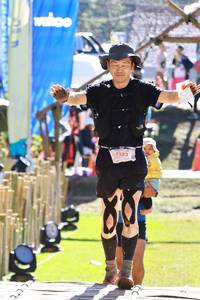 BIB: 7123
                            <button type="button" onclick="openModal(19185314)" class="btn btn-primary btn-sm float-right btn-popup" data-toggle="modal" data-target=".modal-high-quality">
                        <i class="fas fa-shopping-cart"></i> Add to Cart
                    </button>
                                            <button type="button" onclick="isThisMe(19185314, true)" class="btn btn-success btn-sm float-right btn-popup btn-isme hidden" data-toggle="tooltip" data-placement="bottom" title="นี่คือรูปของคุณใช่ไหม คลิกที่นี่เพื่อเอาเข้าอัลบั้ม">
                        <i class="fas fa-plus"></i> Add to album
                    </button>
                    <button type="button" onclick="isThisMe(19185314, false)" class="btn btn-warning btn-sm float-right btn-popup btn-isnotme hidden">
                        <i class="fas fa-ban"></i> Remove from album
                    </button>