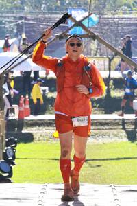 BIB: 1101, 9424
                            <button type="button" onclick="openModal(19183939)" class="btn btn-primary btn-sm float-right btn-popup" data-toggle="modal" data-target=".modal-high-quality">
                        <i class="fas fa-shopping-cart"></i> Add to Cart
                    </button>
                                            <button type="button" onclick="isThisMe(19183939, true)" class="btn btn-success btn-sm float-right btn-popup btn-isme hidden" data-toggle="tooltip" data-placement="bottom" title="นี่คือรูปของคุณใช่ไหม คลิกที่นี่เพื่อเอาเข้าอัลบั้ม">
                        <i class="fas fa-plus"></i> Add to album
                    </button>
                    <button type="button" onclick="isThisMe(19183939, false)" class="btn btn-warning btn-sm float-right btn-popup btn-isnotme hidden">
                        <i class="fas fa-ban"></i> Remove from album
                    </button>