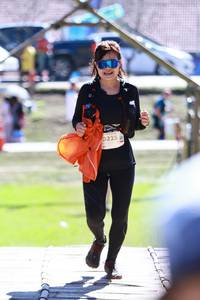 BIB: 3325
                            <button type="button" onclick="openModal(19192681)" class="btn btn-primary btn-sm float-right btn-popup" data-toggle="modal" data-target=".modal-high-quality">
                        <i class="fas fa-shopping-cart"></i> Add to Cart
                    </button>
                                            <button type="button" onclick="isThisMe(19192681, true)" class="btn btn-success btn-sm float-right btn-popup btn-isme hidden" data-toggle="tooltip" data-placement="bottom" title="นี่คือรูปของคุณใช่ไหม คลิกที่นี่เพื่อเอาเข้าอัลบั้ม">
                        <i class="fas fa-plus"></i> Add to album
                    </button>
                    <button type="button" onclick="isThisMe(19192681, false)" class="btn btn-warning btn-sm float-right btn-popup btn-isnotme hidden">
                        <i class="fas fa-ban"></i> Remove from album
                    </button>