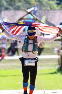 BIB: 9540
                            <button type="button" onclick="openModal(19196281)" class="btn btn-primary btn-sm float-right btn-popup" data-toggle="modal" data-target=".modal-high-quality">
                        <i class="fas fa-shopping-cart"></i> Add to Cart
                    </button>
                                            <button type="button" onclick="isThisMe(19196281, true)" class="btn btn-success btn-sm float-right btn-popup btn-isme hidden" data-toggle="tooltip" data-placement="bottom" title="นี่คือรูปของคุณใช่ไหม คลิกที่นี่เพื่อเอาเข้าอัลบั้ม">
                        <i class="fas fa-plus"></i> Add to album
                    </button>
                    <button type="button" onclick="isThisMe(19196281, false)" class="btn btn-warning btn-sm float-right btn-popup btn-isnotme hidden">
                        <i class="fas fa-ban"></i> Remove from album
                    </button>