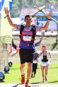 BIB: 2993
                            <button type="button" onclick="openModal(19198844)" class="btn btn-primary btn-sm float-right btn-popup" data-toggle="modal" data-target=".modal-high-quality">
                        <i class="fas fa-shopping-cart"></i> Add to Cart
                    </button>
                                            <button type="button" onclick="isThisMe(19198844, true)" class="btn btn-success btn-sm float-right btn-popup btn-isme hidden" data-toggle="tooltip" data-placement="bottom" title="นี่คือรูปของคุณใช่ไหม คลิกที่นี่เพื่อเอาเข้าอัลบั้ม">
                        <i class="fas fa-plus"></i> Add to album
                    </button>
                    <button type="button" onclick="isThisMe(19198844, false)" class="btn btn-warning btn-sm float-right btn-popup btn-isnotme hidden">
                        <i class="fas fa-ban"></i> Remove from album
                    </button>