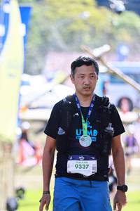 BIB: 100, 9337
                            <button type="button" onclick="openModal(19198978)" class="btn btn-primary btn-sm float-right btn-popup" data-toggle="modal" data-target=".modal-high-quality">
                        <i class="fas fa-shopping-cart"></i> Add to Cart
                    </button>
                                            <button type="button" onclick="isThisMe(19198978, true)" class="btn btn-success btn-sm float-right btn-popup btn-isme hidden" data-toggle="tooltip" data-placement="bottom" title="นี่คือรูปของคุณใช่ไหม คลิกที่นี่เพื่อเอาเข้าอัลบั้ม">
                        <i class="fas fa-plus"></i> Add to album
                    </button>
                    <button type="button" onclick="isThisMe(19198978, false)" class="btn btn-warning btn-sm float-right btn-popup btn-isnotme hidden">
                        <i class="fas fa-ban"></i> Remove from album
                    </button>