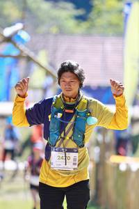 BIB: 2410
                            <button type="button" onclick="openModal(19196147)" class="btn btn-primary btn-sm float-right btn-popup" data-toggle="modal" data-target=".modal-high-quality">
                        <i class="fas fa-shopping-cart"></i> Add to Cart
                    </button>
                                            <button type="button" onclick="isThisMe(19196147, true)" class="btn btn-success btn-sm float-right btn-popup btn-isme hidden" data-toggle="tooltip" data-placement="bottom" title="นี่คือรูปของคุณใช่ไหม คลิกที่นี่เพื่อเอาเข้าอัลบั้ม">
                        <i class="fas fa-plus"></i> Add to album
                    </button>
                    <button type="button" onclick="isThisMe(19196147, false)" class="btn btn-warning btn-sm float-right btn-popup btn-isnotme hidden">
                        <i class="fas fa-ban"></i> Remove from album
                    </button>