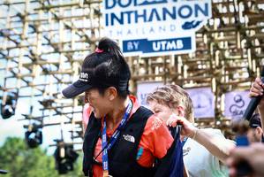 BIB: 9222
                            <button type="button" onclick="openModal(18965824)" class="btn btn-primary btn-sm float-right btn-popup" data-toggle="modal" data-target=".modal-high-quality">
                        <i class="fas fa-shopping-cart"></i> Add to Cart
                    </button>
                                            <button type="button" onclick="isThisMe(18965824, true)" class="btn btn-success btn-sm float-right btn-popup btn-isme hidden" data-toggle="tooltip" data-placement="bottom" title="นี่คือรูปของคุณใช่ไหม คลิกที่นี่เพื่อเอาเข้าอัลบั้ม">
                        <i class="fas fa-plus"></i> Add to album
                    </button>
                    <button type="button" onclick="isThisMe(18965824, false)" class="btn btn-warning btn-sm float-right btn-popup btn-isnotme hidden">
                        <i class="fas fa-ban"></i> Remove from album
                    </button>