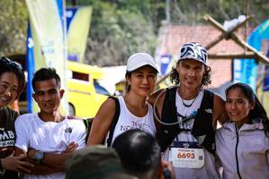 BIB: 6693
                            <button type="button" onclick="openModal(18965518)" class="btn btn-primary btn-sm float-right btn-popup" data-toggle="modal" data-target=".modal-high-quality">
                        <i class="fas fa-shopping-cart"></i> Add to Cart
                    </button>
                                            <button type="button" onclick="isThisMe(18965518, true)" class="btn btn-success btn-sm float-right btn-popup btn-isme hidden" data-toggle="tooltip" data-placement="bottom" title="นี่คือรูปของคุณใช่ไหม คลิกที่นี่เพื่อเอาเข้าอัลบั้ม">
                        <i class="fas fa-plus"></i> Add to album
                    </button>
                    <button type="button" onclick="isThisMe(18965518, false)" class="btn btn-warning btn-sm float-right btn-popup btn-isnotme hidden">
                        <i class="fas fa-ban"></i> Remove from album
                    </button>