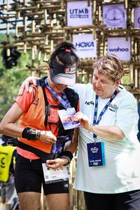 BIB: 104
                            <button type="button" onclick="openModal(18965835)" class="btn btn-primary btn-sm float-right btn-popup" data-toggle="modal" data-target=".modal-high-quality">
                        <i class="fas fa-shopping-cart"></i> Add to Cart
                    </button>
                                            <button type="button" onclick="isThisMe(18965835, true)" class="btn btn-success btn-sm float-right btn-popup btn-isme hidden" data-toggle="tooltip" data-placement="bottom" title="นี่คือรูปของคุณใช่ไหม คลิกที่นี่เพื่อเอาเข้าอัลบั้ม">
                        <i class="fas fa-plus"></i> Add to album
                    </button>
                    <button type="button" onclick="isThisMe(18965835, false)" class="btn btn-warning btn-sm float-right btn-popup btn-isnotme hidden">
                        <i class="fas fa-ban"></i> Remove from album
                    </button>