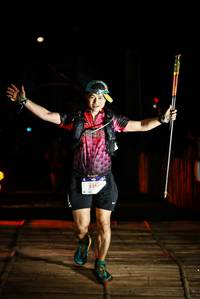 BIB: 5267, 657
                            <button type="button" onclick="openModal(18999715)" class="btn btn-primary btn-sm float-right btn-popup" data-toggle="modal" data-target=".modal-high-quality">
                        <i class="fas fa-shopping-cart"></i> Add to Cart
                    </button>
                                            <button type="button" onclick="isThisMe(18999715, true)" class="btn btn-success btn-sm float-right btn-popup btn-isme hidden" data-toggle="tooltip" data-placement="bottom" title="นี่คือรูปของคุณใช่ไหม คลิกที่นี่เพื่อเอาเข้าอัลบั้ม">
                        <i class="fas fa-plus"></i> Add to album
                    </button>
                    <button type="button" onclick="isThisMe(18999715, false)" class="btn btn-warning btn-sm float-right btn-popup btn-isnotme hidden">
                        <i class="fas fa-ban"></i> Remove from album
                    </button>