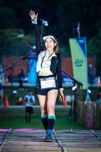 BIB: 5332
                            <button type="button" onclick="openModal(18969716)" class="btn btn-primary btn-sm float-right btn-popup" data-toggle="modal" data-target=".modal-high-quality">
                        <i class="fas fa-shopping-cart"></i> Add to Cart
                    </button>
                                            <button type="button" onclick="isThisMe(18969716, true)" class="btn btn-success btn-sm float-right btn-popup btn-isme hidden" data-toggle="tooltip" data-placement="bottom" title="นี่คือรูปของคุณใช่ไหม คลิกที่นี่เพื่อเอาเข้าอัลบั้ม">
                        <i class="fas fa-plus"></i> Add to album
                    </button>
                    <button type="button" onclick="isThisMe(18969716, false)" class="btn btn-warning btn-sm float-right btn-popup btn-isnotme hidden">
                        <i class="fas fa-ban"></i> Remove from album
                    </button>