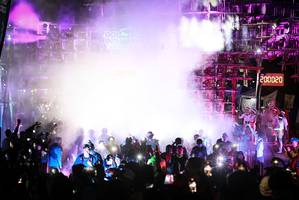 BIB: 200020
                            <button type="button" onclick="openModal(18966417)" class="btn btn-primary btn-sm float-right btn-popup" data-toggle="modal" data-target=".modal-high-quality">
                        <i class="fas fa-shopping-cart"></i> Add to Cart
                    </button>
                                            <button type="button" onclick="isThisMe(18966417, true)" class="btn btn-success btn-sm float-right btn-popup btn-isme hidden" data-toggle="tooltip" data-placement="bottom" title="นี่คือรูปของคุณใช่ไหม คลิกที่นี่เพื่อเอาเข้าอัลบั้ม">
                        <i class="fas fa-plus"></i> Add to album
                    </button>
                    <button type="button" onclick="isThisMe(18966417, false)" class="btn btn-warning btn-sm float-right btn-popup btn-isnotme hidden">
                        <i class="fas fa-ban"></i> Remove from album
                    </button>