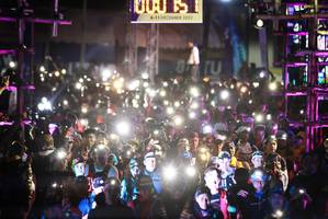 BIB: 1000, 2022, 
                            <button type="button" onclick="openModal(18966460)" class="btn btn-primary btn-sm float-right btn-popup" data-toggle="modal" data-target=".modal-high-quality">
                        <i class="fas fa-shopping-cart"></i> Add to Cart
                    </button>
                                            <button type="button" onclick="isThisMe(18966460, true)" class="btn btn-success btn-sm float-right btn-popup btn-isme hidden" data-toggle="tooltip" data-placement="bottom" title="นี่คือรูปของคุณใช่ไหม คลิกที่นี่เพื่อเอาเข้าอัลบั้ม">
                        <i class="fas fa-plus"></i> Add to album
                    </button>
                    <button type="button" onclick="isThisMe(18966460, false)" class="btn btn-warning btn-sm float-right btn-popup btn-isnotme hidden">
                        <i class="fas fa-ban"></i> Remove from album
                    </button>