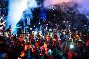 BIB: 
                            <button type="button" onclick="openModal(18966307)" class="btn btn-primary btn-sm float-right btn-popup" data-toggle="modal" data-target=".modal-high-quality">
                        <i class="fas fa-shopping-cart"></i> Add to Cart
                    </button>
                                            <button type="button" onclick="isThisMe(18966307, true)" class="btn btn-success btn-sm float-right btn-popup btn-isme hidden" data-toggle="tooltip" data-placement="bottom" title="นี่คือรูปของคุณใช่ไหม คลิกที่นี่เพื่อเอาเข้าอัลบั้ม">
                        <i class="fas fa-plus"></i> Add to album
                    </button>
                    <button type="button" onclick="isThisMe(18966307, false)" class="btn btn-warning btn-sm float-right btn-popup btn-isnotme hidden">
                        <i class="fas fa-ban"></i> Remove from album
                    </button>