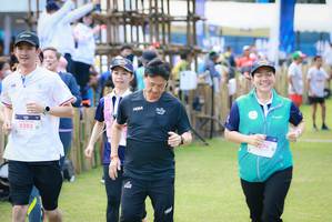 BIB: 8282, 279
                            <button type="button" onclick="openModal(18949604)" class="btn btn-primary btn-sm float-right btn-popup" data-toggle="modal" data-target=".modal-high-quality">
                        <i class="fas fa-shopping-cart"></i> Add to Cart
                    </button>
                                            <button type="button" onclick="isThisMe(18949604, true)" class="btn btn-success btn-sm float-right btn-popup btn-isme hidden" data-toggle="tooltip" data-placement="bottom" title="นี่คือรูปของคุณใช่ไหม คลิกที่นี่เพื่อเอาเข้าอัลบั้ม">
                        <i class="fas fa-plus"></i> Add to album
                    </button>
                    <button type="button" onclick="isThisMe(18949604, false)" class="btn btn-warning btn-sm float-right btn-popup btn-isnotme hidden">
                        <i class="fas fa-ban"></i> Remove from album
                    </button>