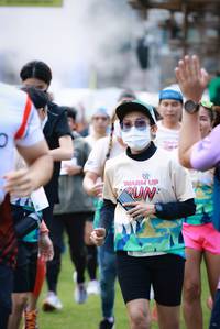 BIB: 
                            <button type="button" onclick="openModal(18948604)" class="btn btn-primary btn-sm float-right btn-popup" data-toggle="modal" data-target=".modal-high-quality">
                        <i class="fas fa-shopping-cart"></i> Add to Cart
                    </button>
                                            <button type="button" onclick="isThisMe(18948604, true)" class="btn btn-success btn-sm float-right btn-popup btn-isme hidden" data-toggle="tooltip" data-placement="bottom" title="นี่คือรูปของคุณใช่ไหม คลิกที่นี่เพื่อเอาเข้าอัลบั้ม">
                        <i class="fas fa-plus"></i> Add to album
                    </button>
                    <button type="button" onclick="isThisMe(18948604, false)" class="btn btn-warning btn-sm float-right btn-popup btn-isnotme hidden">
                        <i class="fas fa-ban"></i> Remove from album
                    </button>