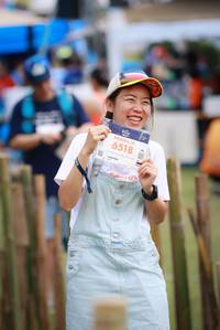 BIB: 6518, 475
                            <button type="button" onclick="openModal(18958409)" class="btn btn-primary btn-sm float-right btn-popup" data-toggle="modal" data-target=".modal-high-quality">
                        <i class="fas fa-shopping-cart"></i> Add to Cart
                    </button>
                                            <button type="button" onclick="isThisMe(18958409, true)" class="btn btn-success btn-sm float-right btn-popup btn-isme hidden" data-toggle="tooltip" data-placement="bottom" title="นี่คือรูปของคุณใช่ไหม คลิกที่นี่เพื่อเอาเข้าอัลบั้ม">
                        <i class="fas fa-plus"></i> Add to album
                    </button>
                    <button type="button" onclick="isThisMe(18958409, false)" class="btn btn-warning btn-sm float-right btn-popup btn-isnotme hidden">
                        <i class="fas fa-ban"></i> Remove from album
                    </button>