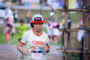 BIB: 8165
                            <button type="button" onclick="openModal(18951181)" class="btn btn-primary btn-sm float-right btn-popup" data-toggle="modal" data-target=".modal-high-quality">
                        <i class="fas fa-shopping-cart"></i> Add to Cart
                    </button>
                                            <button type="button" onclick="isThisMe(18951181, true)" class="btn btn-success btn-sm float-right btn-popup btn-isme hidden" data-toggle="tooltip" data-placement="bottom" title="นี่คือรูปของคุณใช่ไหม คลิกที่นี่เพื่อเอาเข้าอัลบั้ม">
                        <i class="fas fa-plus"></i> Add to album
                    </button>
                    <button type="button" onclick="isThisMe(18951181, false)" class="btn btn-warning btn-sm float-right btn-popup btn-isnotme hidden">
                        <i class="fas fa-ban"></i> Remove from album
                    </button>