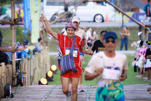 BIB: 
                            <button type="button" onclick="openModal(18950522)" class="btn btn-primary btn-sm float-right btn-popup" data-toggle="modal" data-target=".modal-high-quality">
                        <i class="fas fa-shopping-cart"></i> Add to Cart
                    </button>
                                            <button type="button" onclick="isThisMe(18950522, true)" class="btn btn-success btn-sm float-right btn-popup btn-isme hidden" data-toggle="tooltip" data-placement="bottom" title="นี่คือรูปของคุณใช่ไหม คลิกที่นี่เพื่อเอาเข้าอัลบั้ม">
                        <i class="fas fa-plus"></i> Add to album
                    </button>
                    <button type="button" onclick="isThisMe(18950522, false)" class="btn btn-warning btn-sm float-right btn-popup btn-isnotme hidden">
                        <i class="fas fa-ban"></i> Remove from album
                    </button>