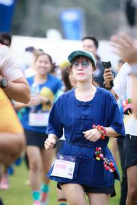 BIB: 0918
                            <button type="button" onclick="openModal(18949199)" class="btn btn-primary btn-sm float-right btn-popup" data-toggle="modal" data-target=".modal-high-quality">
                        <i class="fas fa-shopping-cart"></i> Add to Cart
                    </button>
                                            <button type="button" onclick="isThisMe(18949199, true)" class="btn btn-success btn-sm float-right btn-popup btn-isme hidden" data-toggle="tooltip" data-placement="bottom" title="นี่คือรูปของคุณใช่ไหม คลิกที่นี่เพื่อเอาเข้าอัลบั้ม">
                        <i class="fas fa-plus"></i> Add to album
                    </button>
                    <button type="button" onclick="isThisMe(18949199, false)" class="btn btn-warning btn-sm float-right btn-popup btn-isnotme hidden">
                        <i class="fas fa-ban"></i> Remove from album
                    </button>