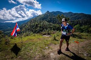 BIB: 900
                            <button type="button" onclick="openModal(19003126)" class="btn btn-primary btn-sm float-right btn-popup" data-toggle="modal" data-target=".modal-high-quality">
                        <i class="fas fa-shopping-cart"></i> Add to Cart
                    </button>
                                            <button type="button" onclick="isThisMe(19003126, true)" class="btn btn-success btn-sm float-right btn-popup btn-isme hidden" data-toggle="tooltip" data-placement="bottom" title="นี่คือรูปของคุณใช่ไหม คลิกที่นี่เพื่อเอาเข้าอัลบั้ม">
                        <i class="fas fa-plus"></i> Add to album
                    </button>
                    <button type="button" onclick="isThisMe(19003126, false)" class="btn btn-warning btn-sm float-right btn-popup btn-isnotme hidden">
                        <i class="fas fa-ban"></i> Remove from album
                    </button>