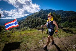 BIB: 9000
                            <button type="button" onclick="openModal(19002456)" class="btn btn-primary btn-sm float-right btn-popup" data-toggle="modal" data-target=".modal-high-quality">
                        <i class="fas fa-shopping-cart"></i> Add to Cart
                    </button>
                                            <button type="button" onclick="isThisMe(19002456, true)" class="btn btn-success btn-sm float-right btn-popup btn-isme hidden" data-toggle="tooltip" data-placement="bottom" title="นี่คือรูปของคุณใช่ไหม คลิกที่นี่เพื่อเอาเข้าอัลบั้ม">
                        <i class="fas fa-plus"></i> Add to album
                    </button>
                    <button type="button" onclick="isThisMe(19002456, false)" class="btn btn-warning btn-sm float-right btn-popup btn-isnotme hidden">
                        <i class="fas fa-ban"></i> Remove from album
                    </button>