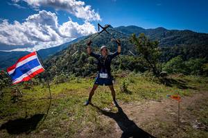 BIB: 1434
                            <button type="button" onclick="openModal(19003160)" class="btn btn-primary btn-sm float-right btn-popup" data-toggle="modal" data-target=".modal-high-quality">
                        <i class="fas fa-shopping-cart"></i> Add to Cart
                    </button>
                                            <button type="button" onclick="isThisMe(19003160, true)" class="btn btn-success btn-sm float-right btn-popup btn-isme hidden" data-toggle="tooltip" data-placement="bottom" title="นี่คือรูปของคุณใช่ไหม คลิกที่นี่เพื่อเอาเข้าอัลบั้ม">
                        <i class="fas fa-plus"></i> Add to album
                    </button>
                    <button type="button" onclick="isThisMe(19003160, false)" class="btn btn-warning btn-sm float-right btn-popup btn-isnotme hidden">
                        <i class="fas fa-ban"></i> Remove from album
                    </button>