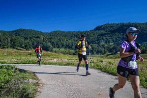 BIB: 301
                            <button type="button" onclick="openModal(18985941)" class="btn btn-primary btn-sm float-right btn-popup" data-toggle="modal" data-target=".modal-high-quality">
                        <i class="fas fa-shopping-cart"></i> Add to Cart
                    </button>
                                            <button type="button" onclick="isThisMe(18985941, true)" class="btn btn-success btn-sm float-right btn-popup btn-isme hidden" data-toggle="tooltip" data-placement="bottom" title="นี่คือรูปของคุณใช่ไหม คลิกที่นี่เพื่อเอาเข้าอัลบั้ม">
                        <i class="fas fa-plus"></i> Add to album
                    </button>
                    <button type="button" onclick="isThisMe(18985941, false)" class="btn btn-warning btn-sm float-right btn-popup btn-isnotme hidden">
                        <i class="fas fa-ban"></i> Remove from album
                    </button>