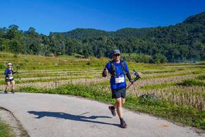 BIB: 240
                            <button type="button" onclick="openModal(18977927)" class="btn btn-primary btn-sm float-right btn-popup" data-toggle="modal" data-target=".modal-high-quality">
                        <i class="fas fa-shopping-cart"></i> Add to Cart
                    </button>
                                            <button type="button" onclick="isThisMe(18977927, true)" class="btn btn-success btn-sm float-right btn-popup btn-isme hidden" data-toggle="tooltip" data-placement="bottom" title="นี่คือรูปของคุณใช่ไหม คลิกที่นี่เพื่อเอาเข้าอัลบั้ม">
                        <i class="fas fa-plus"></i> Add to album
                    </button>
                    <button type="button" onclick="isThisMe(18977927, false)" class="btn btn-warning btn-sm float-right btn-popup btn-isnotme hidden">
                        <i class="fas fa-ban"></i> Remove from album
                    </button>