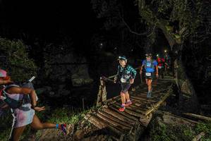 BIB: 400015
                            <button type="button" onclick="openModal(18958442)" class="btn btn-primary btn-sm float-right btn-popup" data-toggle="modal" data-target=".modal-high-quality">
                        <i class="fas fa-shopping-cart"></i> Add to Cart
                    </button>
                                            <button type="button" onclick="isThisMe(18958442, true)" class="btn btn-success btn-sm float-right btn-popup btn-isme hidden" data-toggle="tooltip" data-placement="bottom" title="นี่คือรูปของคุณใช่ไหม คลิกที่นี่เพื่อเอาเข้าอัลบั้ม">
                        <i class="fas fa-plus"></i> Add to album
                    </button>
                    <button type="button" onclick="isThisMe(18958442, false)" class="btn btn-warning btn-sm float-right btn-popup btn-isnotme hidden">
                        <i class="fas fa-ban"></i> Remove from album
                    </button>