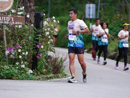 BIB: 1800, 8266
                            <button type="button" onclick="openModal(19231134)" class="btn btn-primary btn-sm float-right btn-popup" data-toggle="modal" data-target=".modal-high-quality">
                        <i class="fas fa-shopping-cart"></i> Add to Cart
                    </button>
                                            <button type="button" onclick="isThisMe(19231134, true)" class="btn btn-success btn-sm float-right btn-popup btn-isme hidden" data-toggle="tooltip" data-placement="bottom" title="นี่คือรูปของคุณใช่ไหม คลิกที่นี่เพื่อเอาเข้าอัลบั้ม">
                        <i class="fas fa-plus"></i> Add to album
                    </button>
                    <button type="button" onclick="isThisMe(19231134, false)" class="btn btn-warning btn-sm float-right btn-popup btn-isnotme hidden">
                        <i class="fas fa-ban"></i> Remove from album
                    </button>