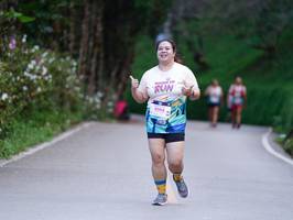 BIB: 400, 8008
                            <button type="button" onclick="openModal(19233896)" class="btn btn-primary btn-sm float-right btn-popup" data-toggle="modal" data-target=".modal-high-quality">
                        <i class="fas fa-shopping-cart"></i> Add to Cart
                    </button>
                                            <button type="button" onclick="isThisMe(19233896, true)" class="btn btn-success btn-sm float-right btn-popup btn-isme hidden" data-toggle="tooltip" data-placement="bottom" title="นี่คือรูปของคุณใช่ไหม คลิกที่นี่เพื่อเอาเข้าอัลบั้ม">
                        <i class="fas fa-plus"></i> Add to album
                    </button>
                    <button type="button" onclick="isThisMe(19233896, false)" class="btn btn-warning btn-sm float-right btn-popup btn-isnotme hidden">
                        <i class="fas fa-ban"></i> Remove from album
                    </button>