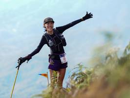 BIB: 131
                            <button type="button" onclick="openModal(19296613)" class="btn btn-primary btn-sm float-right btn-popup" data-toggle="modal" data-target=".modal-high-quality">
                        <i class="fas fa-shopping-cart"></i> Add to Cart
                    </button>
                                            <button type="button" onclick="isThisMe(19296613, true)" class="btn btn-success btn-sm float-right btn-popup btn-isme hidden" data-toggle="tooltip" data-placement="bottom" title="นี่คือรูปของคุณใช่ไหม คลิกที่นี่เพื่อเอาเข้าอัลบั้ม">
                        <i class="fas fa-plus"></i> Add to album
                    </button>
                    <button type="button" onclick="isThisMe(19296613, false)" class="btn btn-warning btn-sm float-right btn-popup btn-isnotme hidden">
                        <i class="fas fa-ban"></i> Remove from album
                    </button>