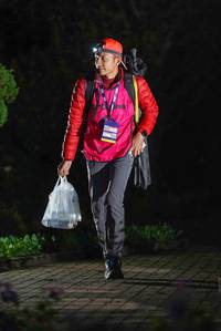 BIB: 
                            <button type="button" onclick="openModal(18903325)" class="btn btn-primary btn-sm float-right btn-popup" data-toggle="modal" data-target=".modal-high-quality">
                        <i class="fas fa-shopping-cart"></i> Add to Cart
                    </button>
                                            <button type="button" onclick="isThisMe(18903325, true)" class="btn btn-success btn-sm float-right btn-popup btn-isme hidden" data-toggle="tooltip" data-placement="bottom" title="นี่คือรูปของคุณใช่ไหม คลิกที่นี่เพื่อเอาเข้าอัลบั้ม">
                        <i class="fas fa-plus"></i> Add to album
                    </button>
                    <button type="button" onclick="isThisMe(18903325, false)" class="btn btn-warning btn-sm float-right btn-popup btn-isnotme hidden">
                        <i class="fas fa-ban"></i> Remove from album
                    </button>